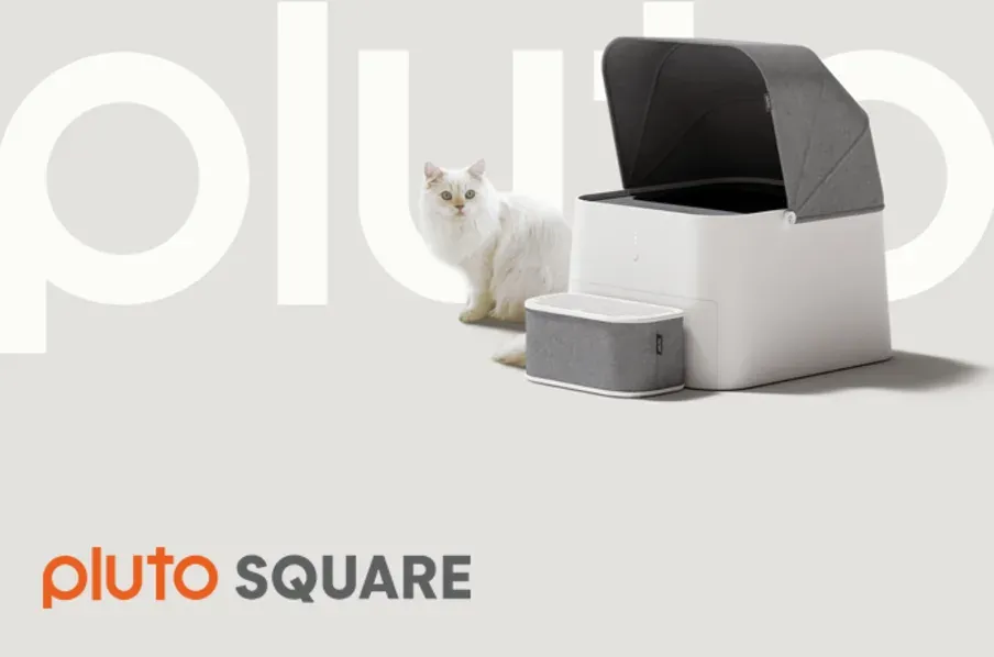 PLUTO SQUARE